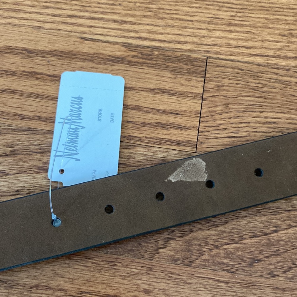 Neiman Marcus Leather Belt - Picture 3 of 4
